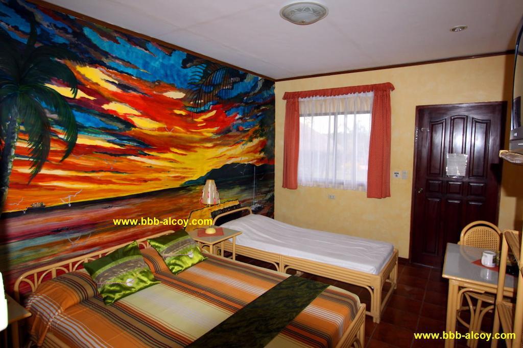 Parrot Paradise Resort Boljoon Номер фото
